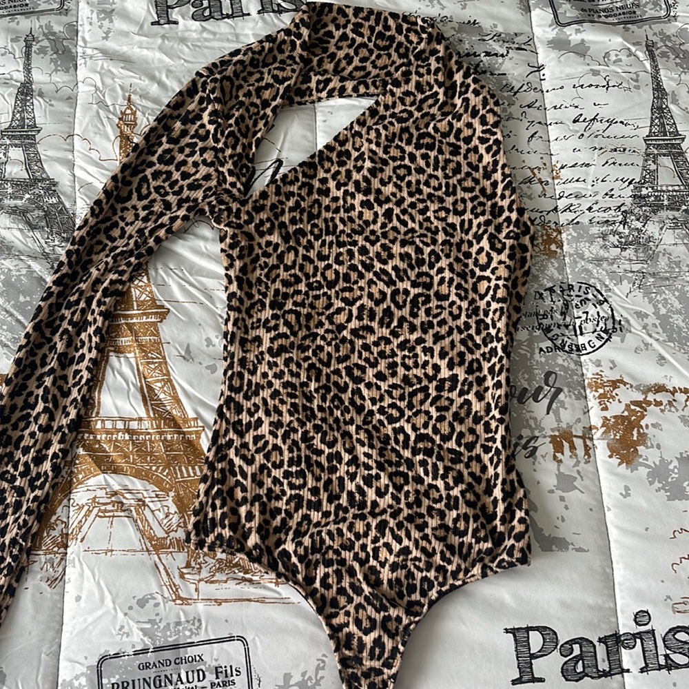 Leopard bodysuit